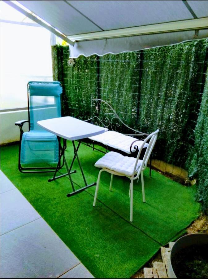 NICE VIEW Jolie Studio avec Jardin Extérieur photo